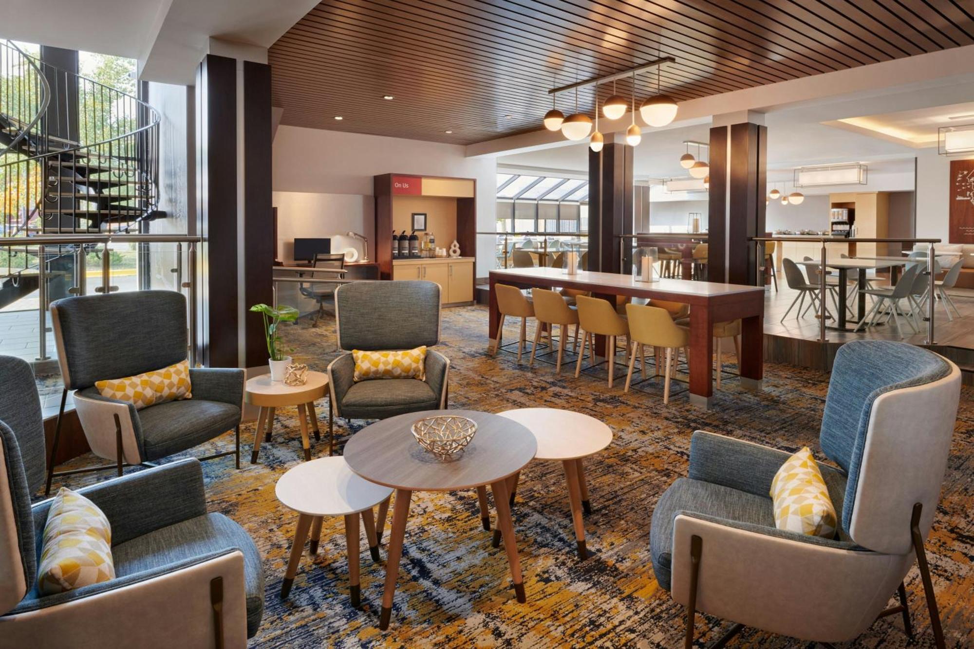 ทาวน์เพลซ สวีท บาย แมริออท ลอนดอน Hotel ภายนอก รูปภาพ