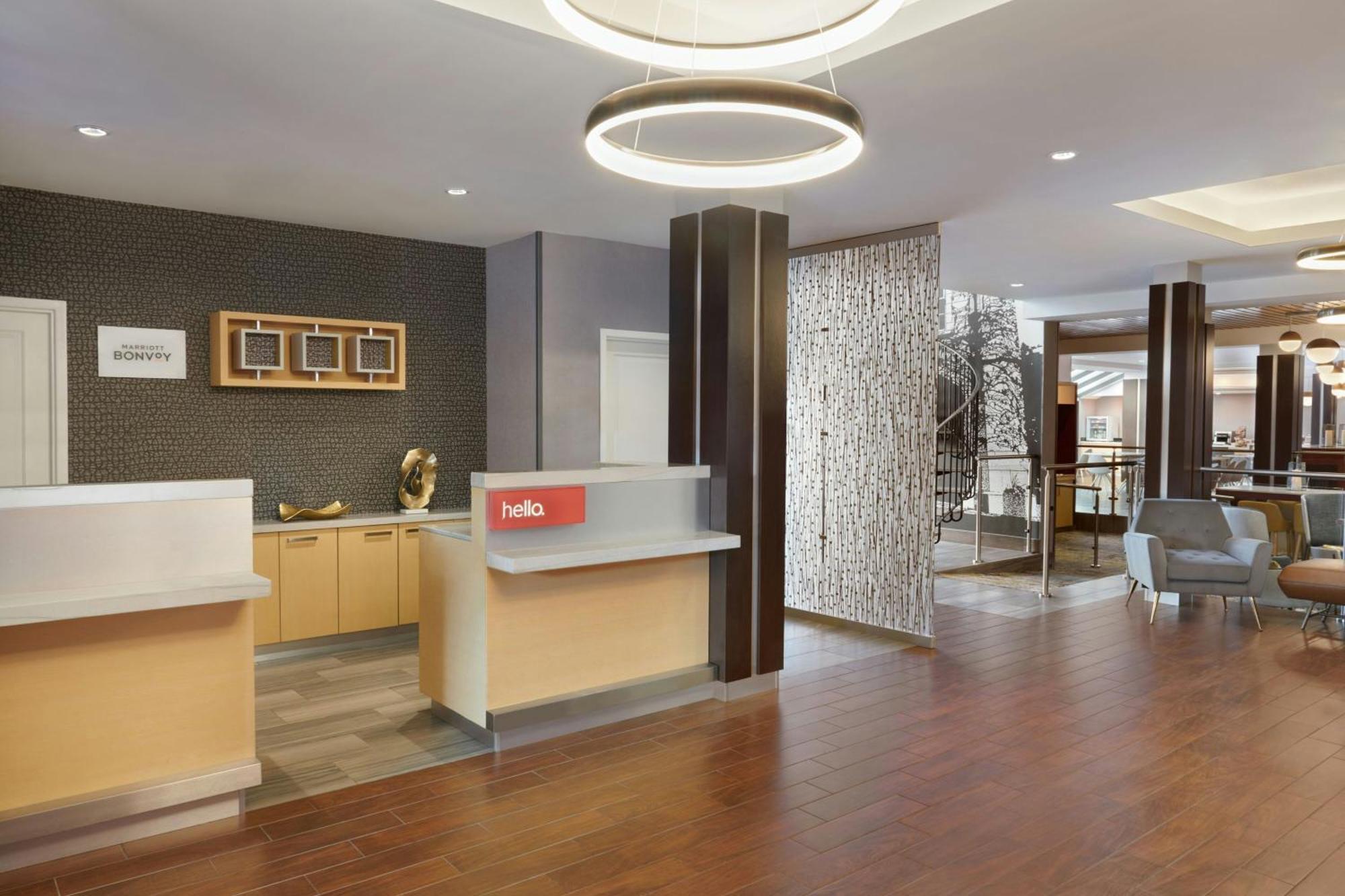 ทาวน์เพลซ สวีท บาย แมริออท ลอนดอน Hotel ภายนอก รูปภาพ
